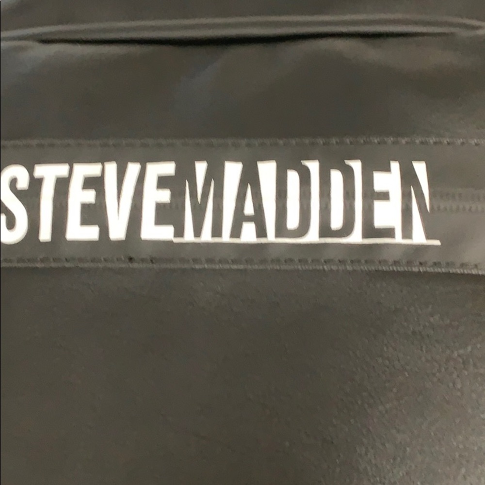 New Steve Madden backpack - Picture 4 of 5